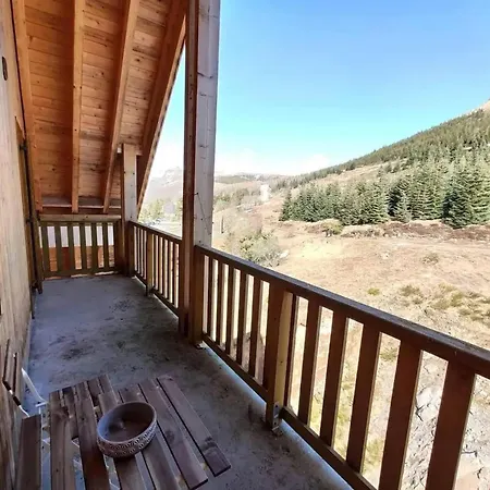 Apartment Studio Cosy A Et Saint Anastaise De 25 M² Avec Balcon
